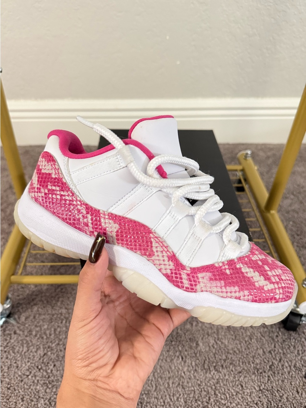 Air Jordan 11 Retro Low Pink Snakeskin 2019 Women’s Size 5 w/ Box